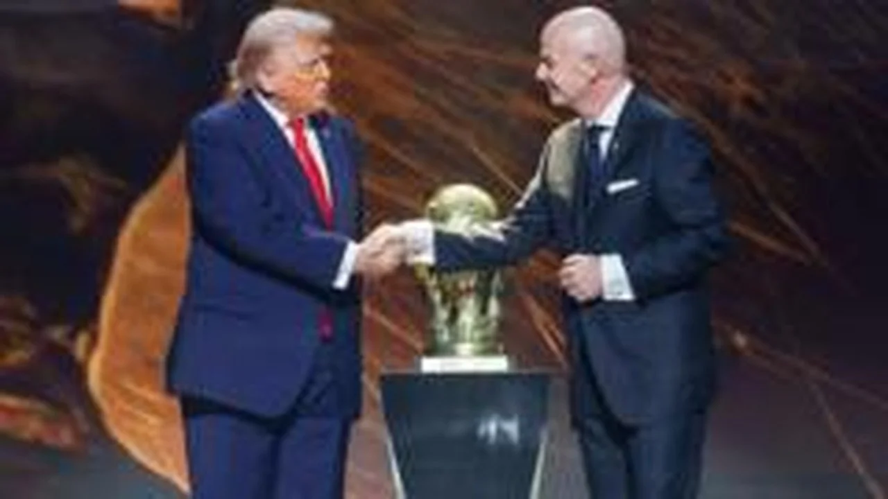 奥马尔·阿尔坦被拒入境事件时间线:国际足联世界杯控制权争议分析